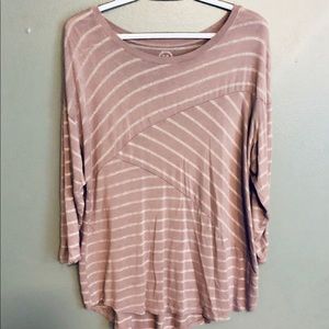 Three quarter sleeve dressy tee